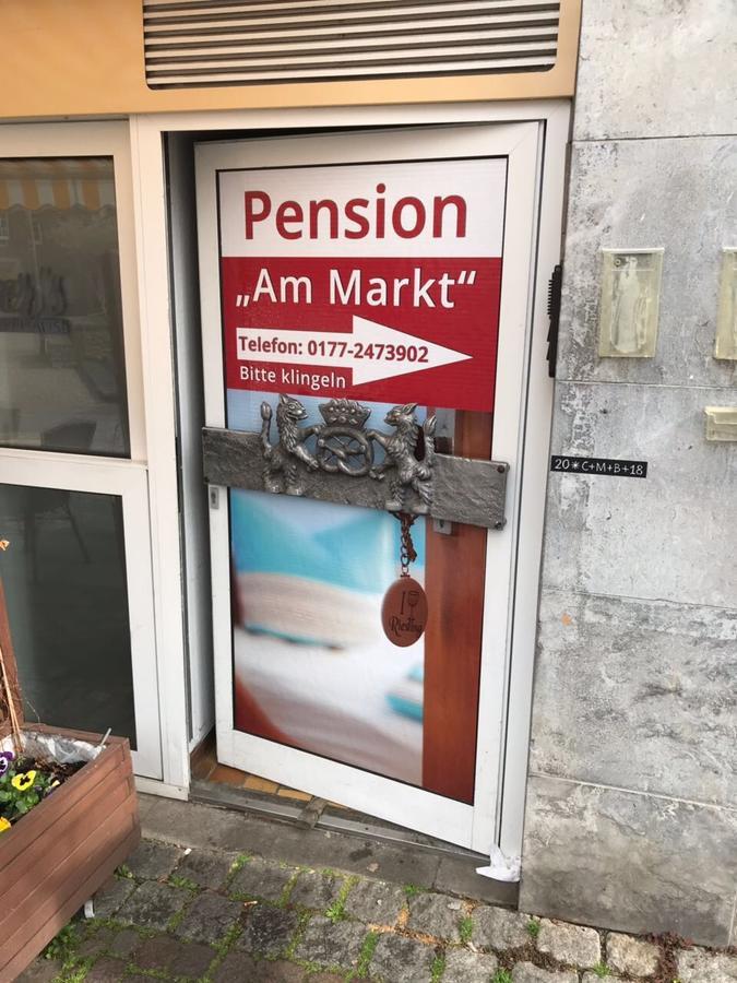Pension "Am Markt" Трайс-Карден Екстер'єр фото